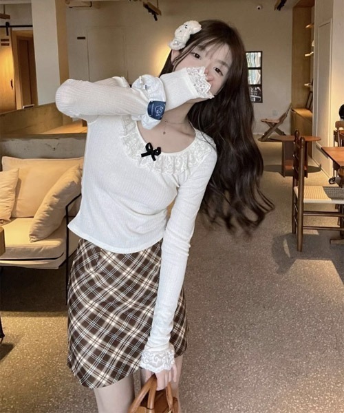 Mayree（メイリー）の「【Mayree】フロント リボン レース カットソー（Tシャツ/カットソー・レディース・ホワイト・SMALL/MEDIUM/LARGE）」の4枚目の写真