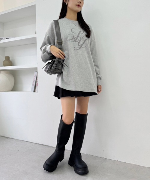 one after another NICE CLAUP(ワンアフターアナザーナイスクラップ)の「ビジューロゴスウェット(スウェット・レディース・モカ/スミクロ/杢グレー/オフホワイト・FREE)」の16枚目の写真