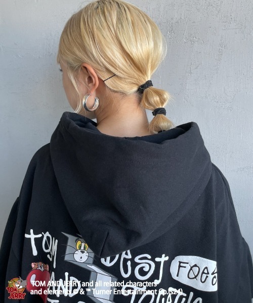 SEQUENZ（シークエンズ）の「【WEB限定】[SEQUENZ/シークエンズ] トムとジェリー FUNNY FUNNY バックプリントパーカー（パーカー・レディース・ライトグレー/オレンジ/ブラック・M/L/XL）」の15枚目の写真