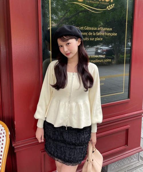 【未使用】muguet ミュゲ　ペプラムスタイル長袖トップス ミュゲペプラムスタイル長袖トップス