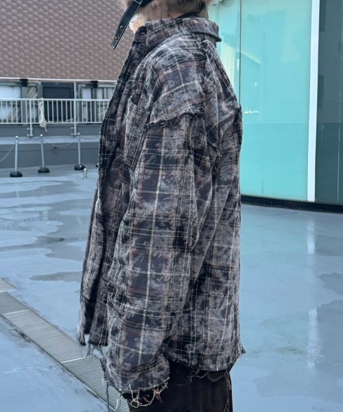 XU（エックスユー）の「ストリートファッション XU エックスユー durty check shirts ダーティーチェックシャツ オンブレチェックシャツ 長袖シャツ 韓国ファッション 韓国ストリート グランジ（シャツ/ブラウス・メンズ・グレー・ONE SIZE）」の16枚目の写真