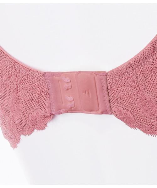 PEACH JOHN(ピーチジョン)の「ミラクルフィットブラ(ブラジャー・レディース・クリアブルー/ブルー/ホワイト/ピンク/バイオレット・B65/B70/C65/C70/C75/D65/D70/D75/E65/E70/E75/F65/F70/F75)」の20枚目の写真