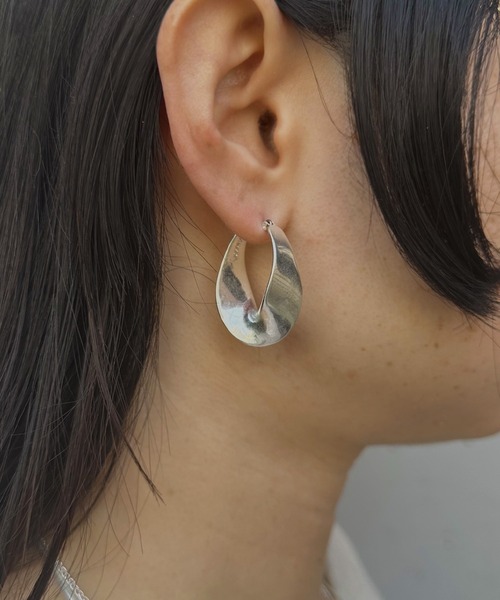 whoseA(フーシー)の「TwistPierce/ツイスト フープピアス(ピアス(両耳用)・レディース・シルバー/ゴールド・FREE)」の18枚目の写真