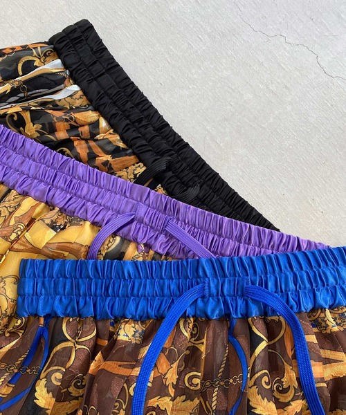 NOISE MAKER(ノイズメーカー)の「スカーフ柄プリーツロングスカート【MADE IN JAPAN】(スカート・レディース・ブラック/ブラウン/イエロー・36/38)」の20枚目の写真