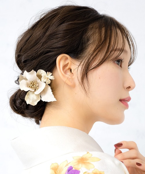 SOUBIEN（ソウビエン）の「flower髪飾り2点セット（和装小物・レディース・レッド系/ゴールド系・FREE）」の10枚目の写真