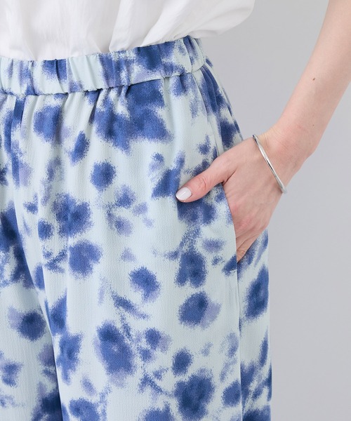 ROPE' PICNIC（ロペピクニック）の「フローラルプリントイージーパンツ（その他パンツ・レディース・ベージュ系その他/サックスブルー・36/38）」の12枚目の写真