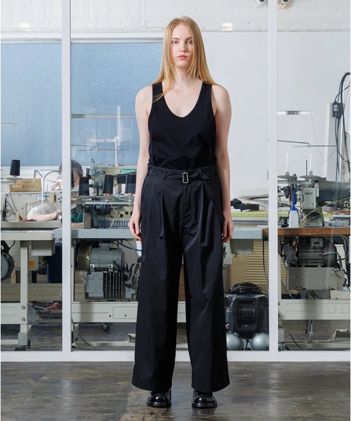 VOAAOV(ヴォアーブ)の「【VOAAOV】BIO TWILL Wide Pants(その他パンツ・メンズ・ライトブラウン/レッド/ブラック・1/2/0)」の2枚目の写真