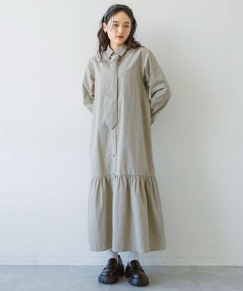 RAGEBLUE（レイジブルー）の「リボンビスチェ/ネクタイセットシャツワンピース（シャツワンピース・レディース・ベージュ系2/ベージュ系3/ブルー系3/ブルー系4・FREE）」の12枚目の写真