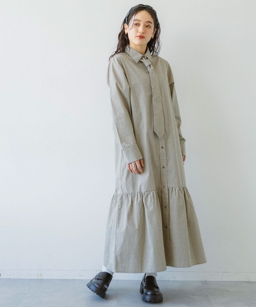 RAGEBLUE（レイジブルー）の「リボンビスチェ/ネクタイセットシャツワンピース（シャツワンピース・レディース・ベージュ系2/ベージュ系3/ブルー系3/ブルー系4・FREE）」の13枚目の写真