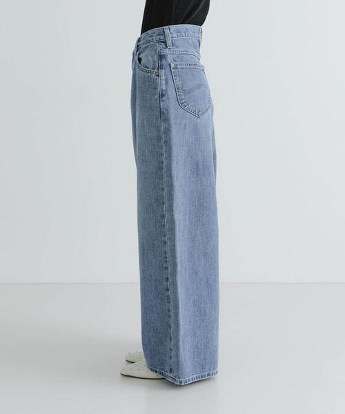 Lee(リー)の「『別注』Lee101×URBAN RESEARCH BAGGYPANTS(デニムパンツ・レディース・インディゴブルー/ブルー系その他/ライトインディゴブルー/ワンウォッシュ・X-SMALL/SMALL/MEDIUM/LARGE)」の13枚目の写真
