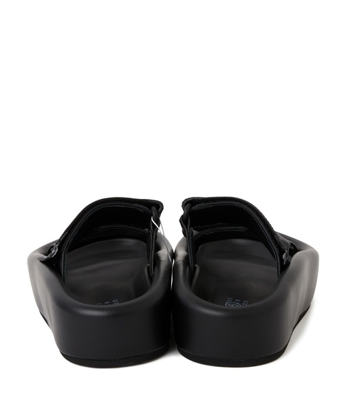 MM6 Maison Margiela(エムエムシックス メゾン マルジェラ)の「MM6 Maison Margiela (エムエムシックス メゾンマルジェラ) プラット(サンダル・レディース・ブラック・37)」の3枚目の写真