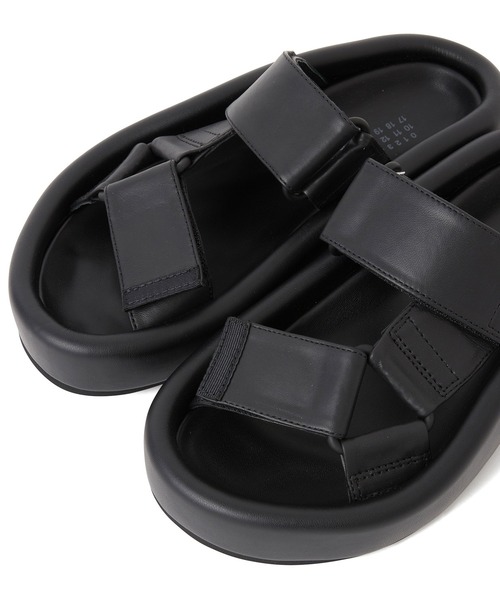 MM6 Maison Margiela(エムエムシックス メゾン マルジェラ)の「MM6 Maison Margiela (エムエムシックス メゾンマルジェラ) プラット(サンダル・レディース・ブラック・37)」の6枚目の写真