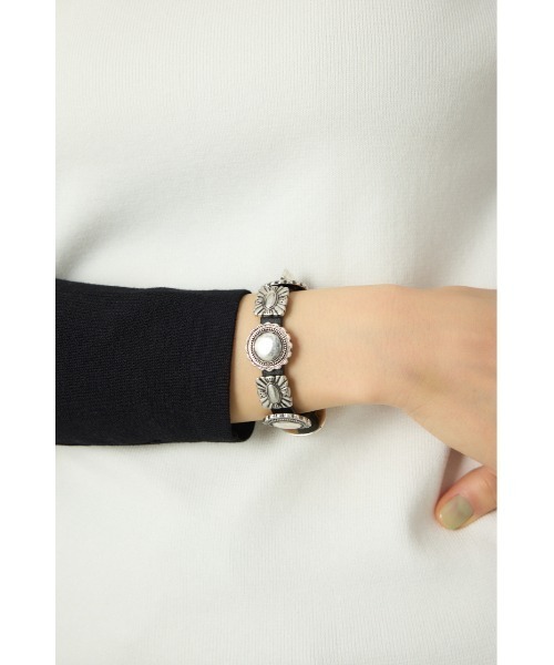 RODEO CROWNS WIDE BOWL（ロデオクラウンズワイドボウル）の「コンチョパーツ ブレスレット（ブレスレット・レディース・ゴールド/シルバー・FREE）」の19枚目の写真