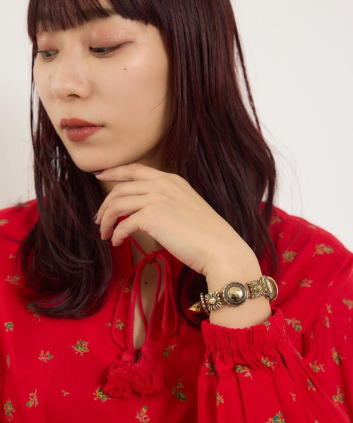 RODEO CROWNS WIDE BOWL（ロデオクラウンズワイドボウル）の「コンチョパーツ ブレスレット（ブレスレット・レディース・ゴールド/シルバー・FREE）」の7枚目の写真