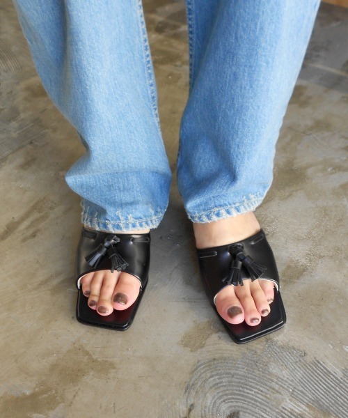 【美品】◾️アンチショルド◾️サンダル/ミュール◾️MARTA◾️厚底◾️レザー◾️ブラック UNTISHOLD（アンチショルド）の「Marta（サンダル）」 - WEAR