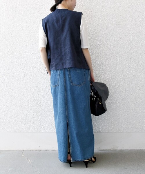 SHIPS any（シップス エニィ）の「SHIPS any:〈洗濯機可能〉ヨーロピアンフラックス リネン  Vネック コンパクト ベスト（ベスト・レディース・ブラウン/ネイビー・ONE SIZE）」の10枚目の写真