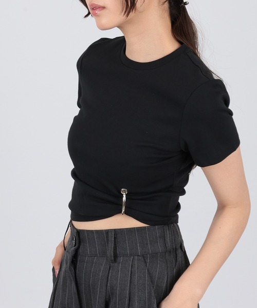 SUWDEE(スーディー)の「crew neck cropped design t-shirt(Tシャツ/カットソー・レディース・グレー/ブラック・FREE)」の1枚目の写真