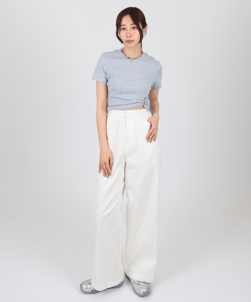 SUWDEE(スーディー)の「crew neck cropped design t-shirt(Tシャツ/カットソー・レディース・グレー/ブラック・FREE)」の7枚目の写真