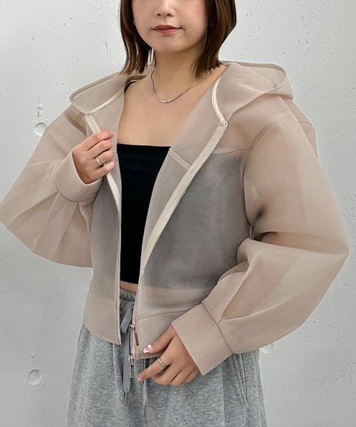 archives（アルシーヴ）の「シアーダンボールＺＩＰフーディ（その他アウター・レディース・オフホワイト/ブラック/ベージュ・MEDIUM）」の17枚目の写真