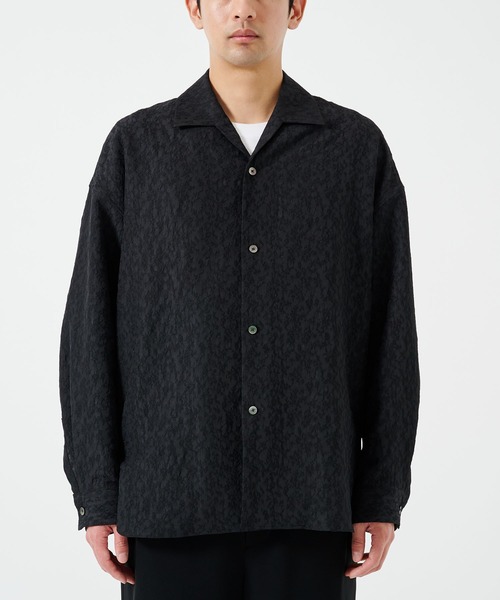 STUDIOUS(ステュディオス)の「FLOWER JACQUARD SHIRTS(シャツ/ブラウス・メンズ・ライトブルーグレー/ブラック・2/1)」の3枚目の写真