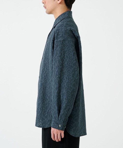 STUDIOUS(ステュディオス)の「FLOWER JACQUARD SHIRTS(シャツ/ブラウス・メンズ・ライトブルーグレー/ブラック・2/1)」の15枚目の写真