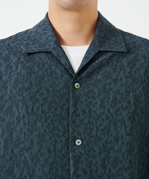 STUDIOUS(ステュディオス)の「FLOWER JACQUARD SHIRTS(シャツ/ブラウス・メンズ・ライトブルーグレー/ブラック・2/1)」の9枚目の写真