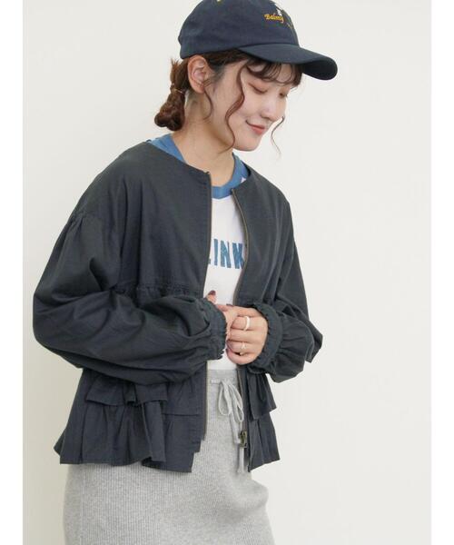 Samansa Mos2(サマンサ モスモス)の「フリルジップブルゾン(ブルゾン・レディース・カーキ/オフホワイト/グレー/チャコールグレー・F)」の21枚目の写真