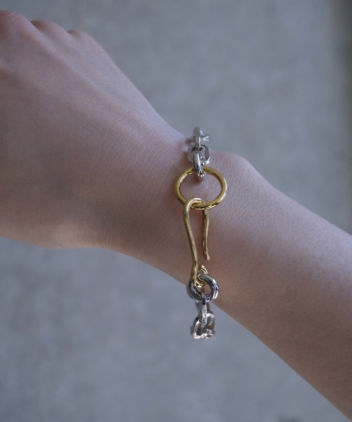 Laura Lombardi（ローラロンバルディ）の「FARA BRACELET（ブレスレット・レディース・シルバー×ゴールド・ONE SIZE）」の3枚目の写真