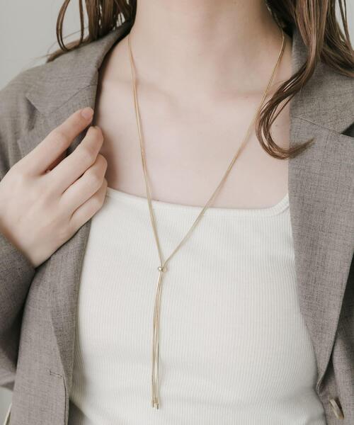 SMELLY（スメリー）の「ダブルスネークスライドYネックレス（ネックレス・レディース・ゴールド・-）」の5枚目の写真