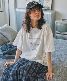 コード刺繍 メッセージ ロゴ半袖Tシャツ