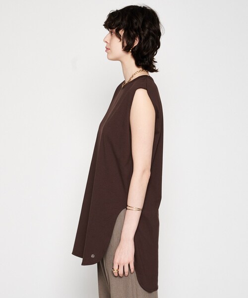 cloenc（クロエンス）の「【マシンウォッシュ】ノースリーブロングTシャツ（Tシャツ/カットソー・レディース・ブラック/ホワイト/ピンク/ブラウン系その他・02）」の18枚目の写真