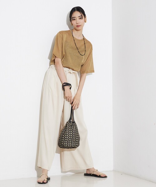 qualite(カリテ)の「【上品な透け感】シャイニーニットT/シアーTシャツ/夏服/サマーニット(Tシャツ/カットソー・レディース・ゴールド/オフホワイト/グレー・フリー)」の20枚目の写真