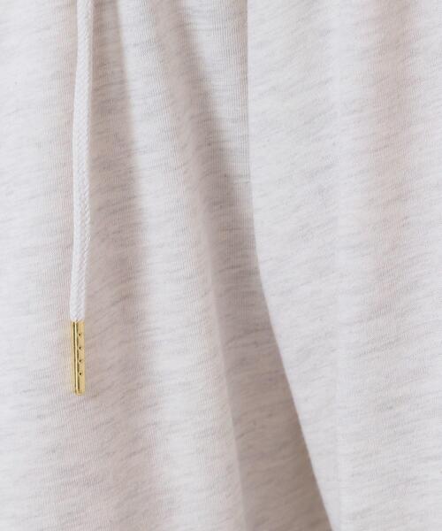 ITS'DEMO（イッツデモ）の「【定番人気／手洗い可／M・L展開】UVカットパーカ（パーカー・レディース・ネイビー/ライトグレー/レッド系1/ブラック/オフホワイト/ブルー・38/40）」の16枚目の写真