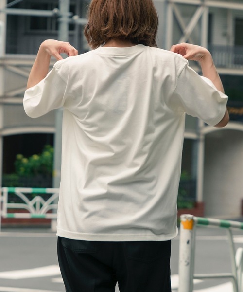 THRASHER(スラッシャー)の「FCKYU S/S T-SHIRTS THRASHERスラッシャーブランドロゴプリント半袖Tシャツ(Tシャツ/カットソー・メンズ・オフホワイト/サックスブルー/ホワイト/ダークブラウン/スモークグレー・MEDIUM/X-LARGE/LARGE)」の15枚目の写真