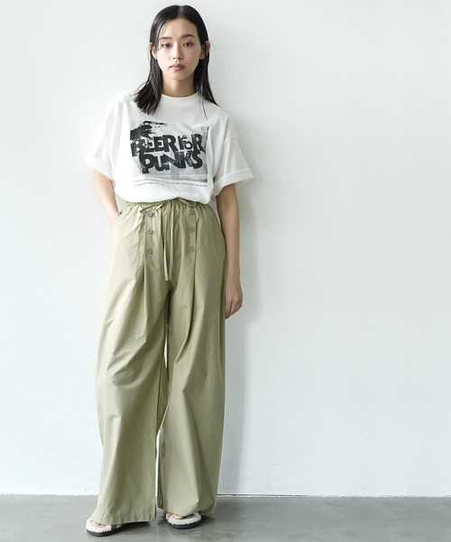 mili an deni(ミリアンデニ)の「フロントボタンワイドパンツ(その他パンツ・レディース・カーキ/ブルー・M)」の6枚目の写真