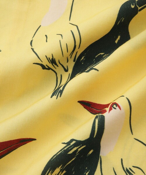 Saturdays NYC(サタデーズ ニューヨークシティ )の「Canty Open Collar Bird Printed SS Shirt(シャツ/ブラウス・メンズ・イエロー/ブラック・L/M/S/XL/X-SMALL)」の14枚目の写真