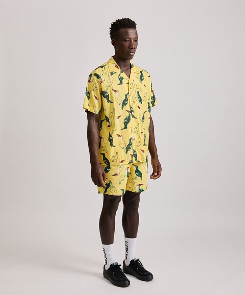 Saturdays NYC(サタデーズ ニューヨークシティ )の「Canty Open Collar Bird Printed SS Shirt(シャツ/ブラウス・メンズ・イエロー/ブラック・L/M/S/XL/X-SMALL)」の12枚目の写真