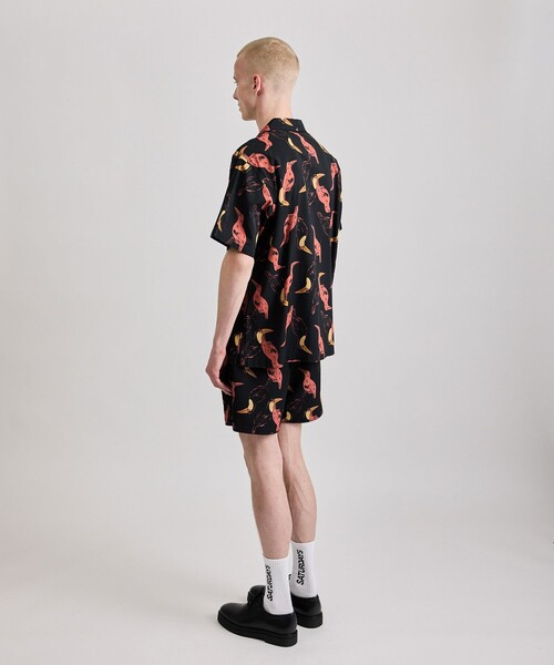 Saturdays NYC(サタデーズ ニューヨークシティ )の「Canty Open Collar Bird Printed SS Shirt(シャツ/ブラウス・メンズ・イエロー/ブラック・L/M/S/XL/X-SMALL)」の8枚目の写真