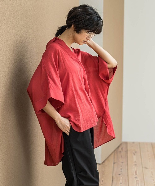 MAYSON GREY(メイソングレイ)の「シアー楊柳バックタックスキッパーブラウス≪手洗い可能≫(シャツ/ブラウス・レディース・ベージュ/ブラック/ブルー/レッド/ブラウン・M)」の20枚目の写真