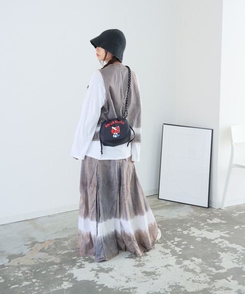 sanrio（サンリオ）の「Sanrio　巾着ショルダー（ショルダーバッグ・レディース・ブラック・FREE）」の7枚目の写真