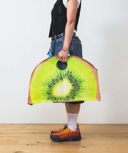 bpr BEAMS（ビーピーアール ビームス ）の「Esschert Design / BIG FRUIT トートバッグ（トートバッグ・レディース・その他/その他1/その他2・ONE SIZE）」の2枚目の写真