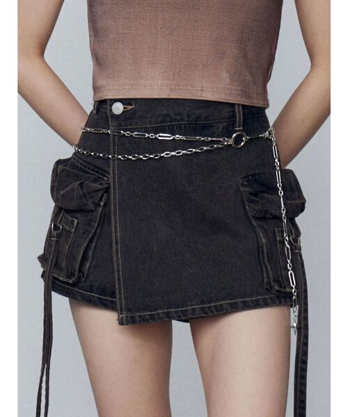 EMODA（エモダ）の「カーゴラップショートパンツ（スカート・レディース・ブラック/ライトブルー/インディゴブルー・SMALL/MEDIUM）」の17枚目の写真