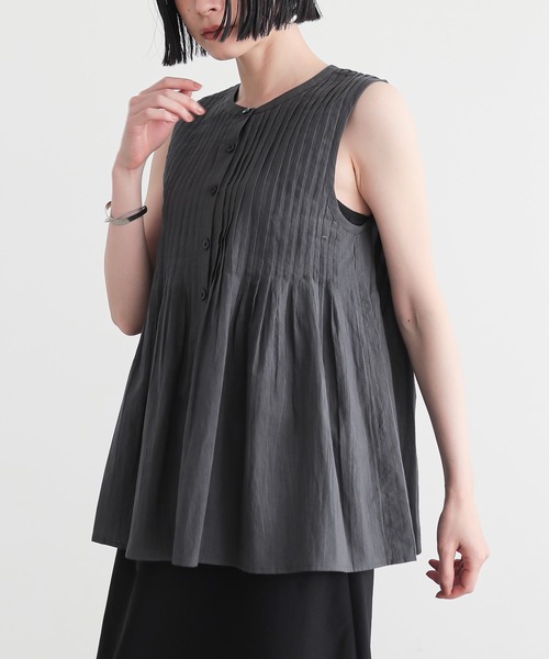 for/c(フォーシー)の「インド綿ピンタックブラウス【オーガニックコットン】(シャツ/ブラウス・レディース・オフホワイト/ブラック/チャコール・M/L)」の14枚目の写真