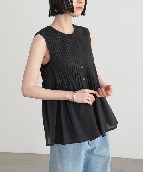 for/c(フォーシー)の「インド綿ピンタックブラウス【オーガニックコットン】(シャツ/ブラウス・レディース・オフホワイト/ブラック/チャコール・M/L)」の6枚目の写真