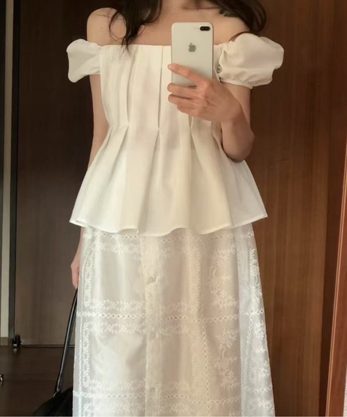 AMAJI(アマジ)の「タックペプラムブラウス(その他トップス・レディース・ブラック/ホワイト・FREE)」の5枚目の写真