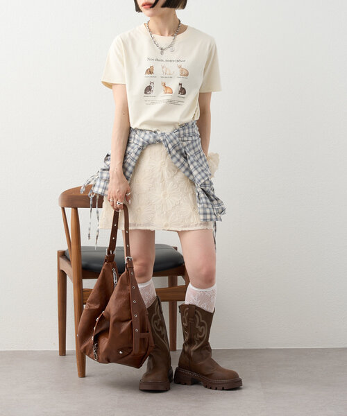 w closet（ダブルクローゼット）の「【3色展開】猫アソートプリントTee（Tシャツ/カットソー・レディース・ピンク/アイボリー/グレー・FREE）」の12枚目の写真