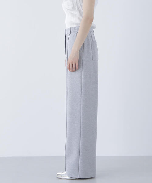 NATURAL BEAUTY BASIC(ナチュラルビューティーベーシック)の「◇スムースストレートパンツ(その他パンツ・レディース・グレー/チャコールグレー・MEDIUM/P/S)」の4枚目の写真