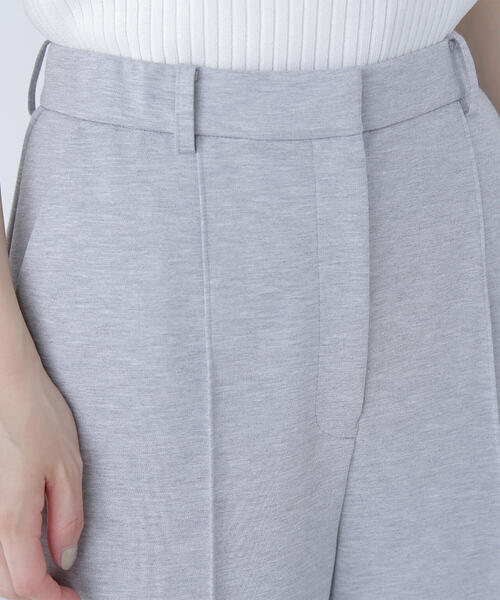 NATURAL BEAUTY BASIC(ナチュラルビューティーベーシック)の「◇スムースストレートパンツ(その他パンツ・レディース・グレー/チャコールグレー・MEDIUM/P/S)」の6枚目の写真