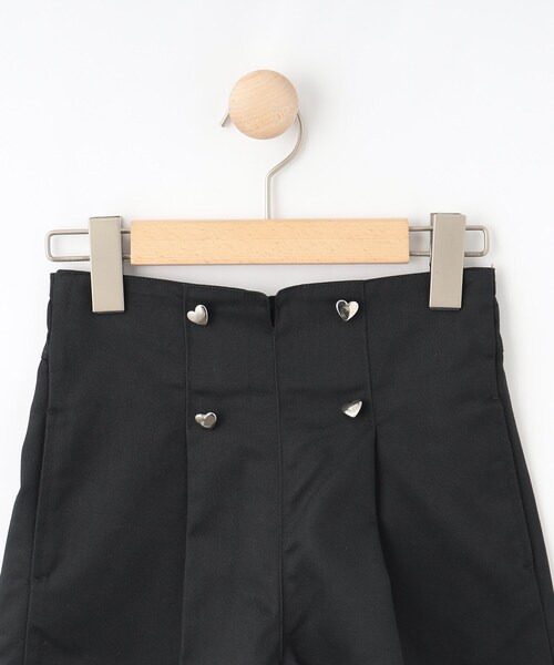 SHOO・LA・RUE(シューラルー)の「【130-150cm】ハートモチーフに心ときめく ハイウエストショートパンツ(その他パンツ・キッズ・アイボリー/ブラック・15 /14/13)」の4枚目の写真