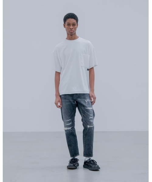 DAMAGED DENIM TAPERED-FIT JEANS（デニムパンツ）｜uniform